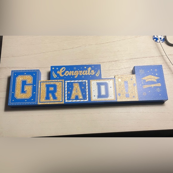 Congrats grad wooden table topper - Picture 2 of 5